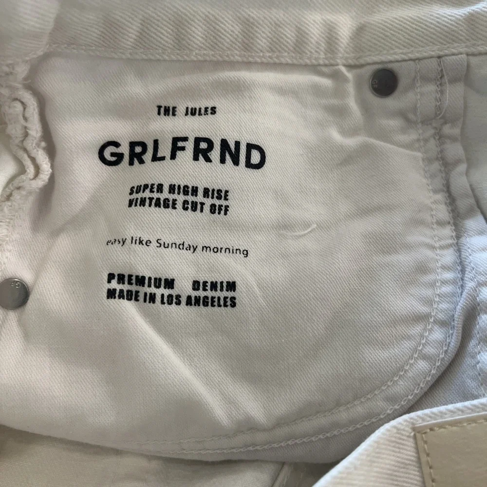 $160 GRLFRND Women White Jules Super High Rise Denim‎ Short Size 30 Button Fly